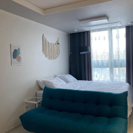 Moon Stay Star Bnb Daegu Extérieur photo