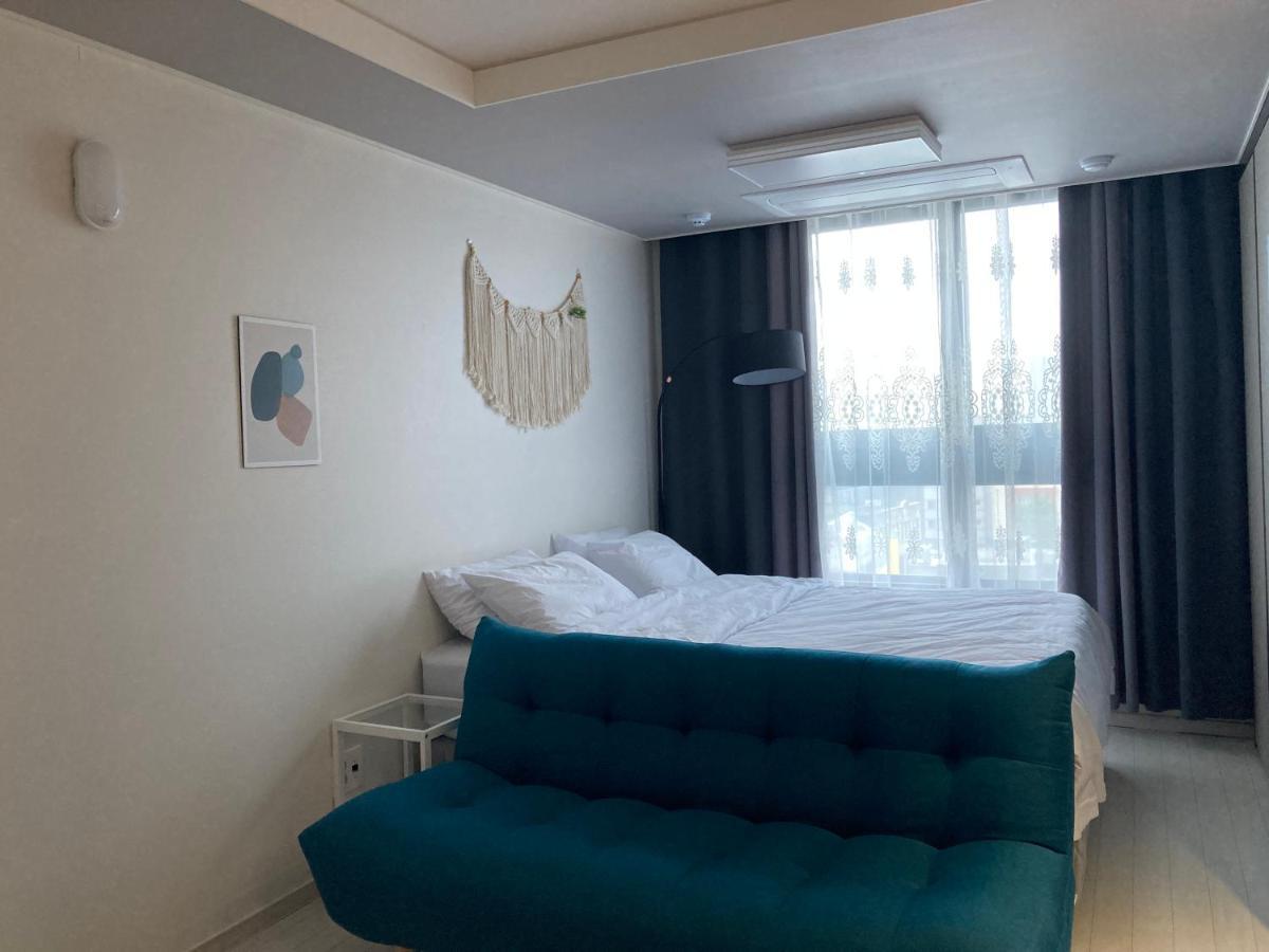 Moon Stay Star Bnb Daegu Extérieur photo