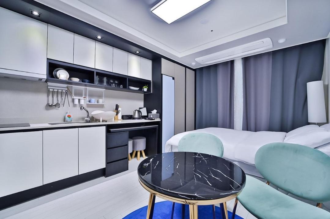 Moon Stay Star Bnb Daegu Extérieur photo